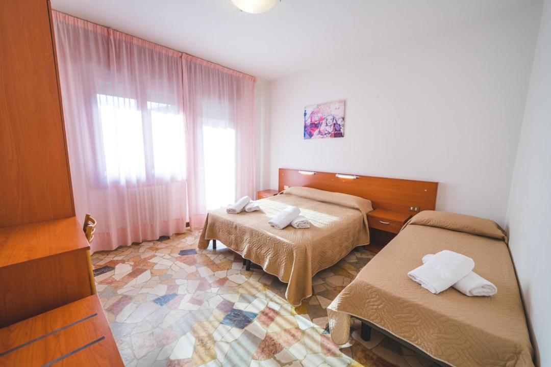 Hotel Grand Prix Sottomarina Εξωτερικό φωτογραφία