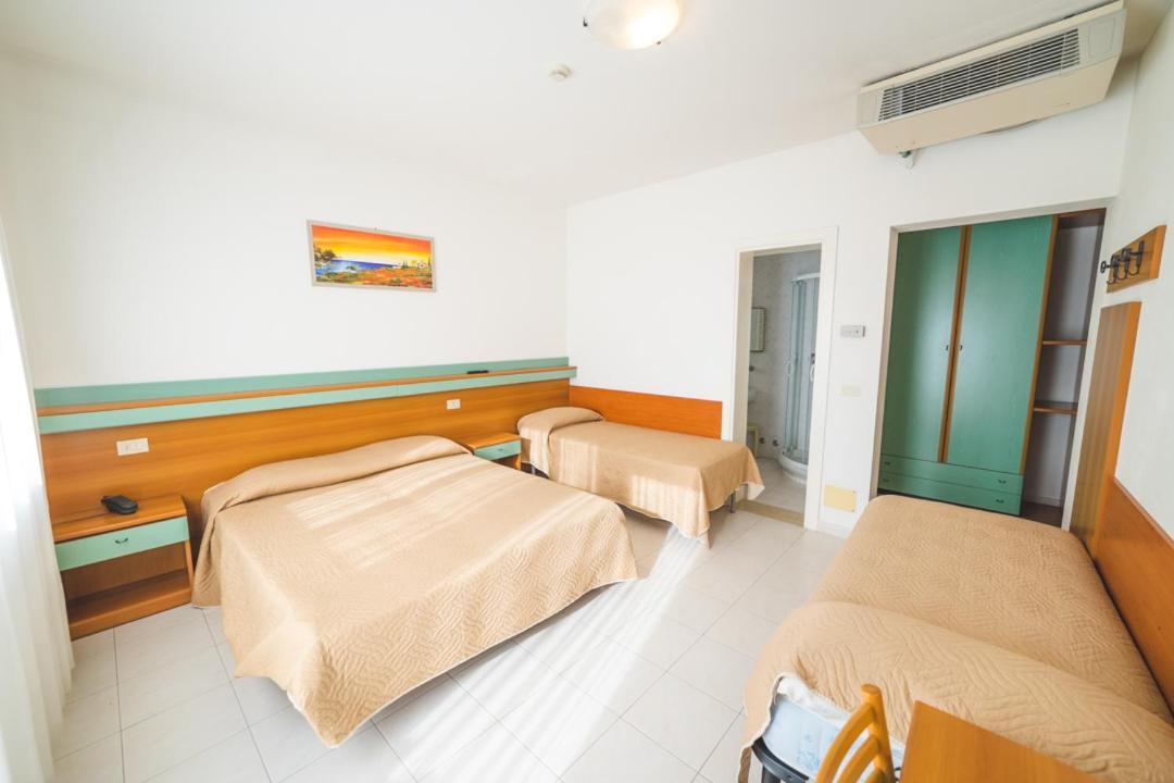 Hotel Grand Prix Sottomarina Εξωτερικό φωτογραφία