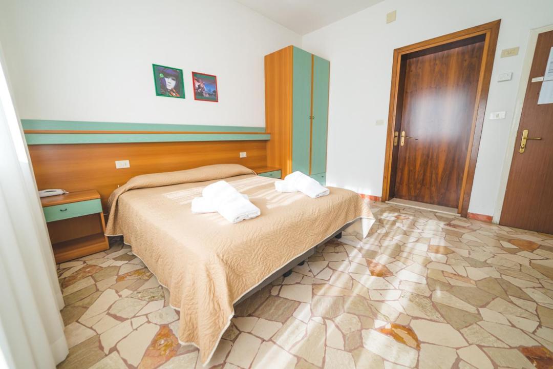 Hotel Grand Prix Sottomarina Εξωτερικό φωτογραφία